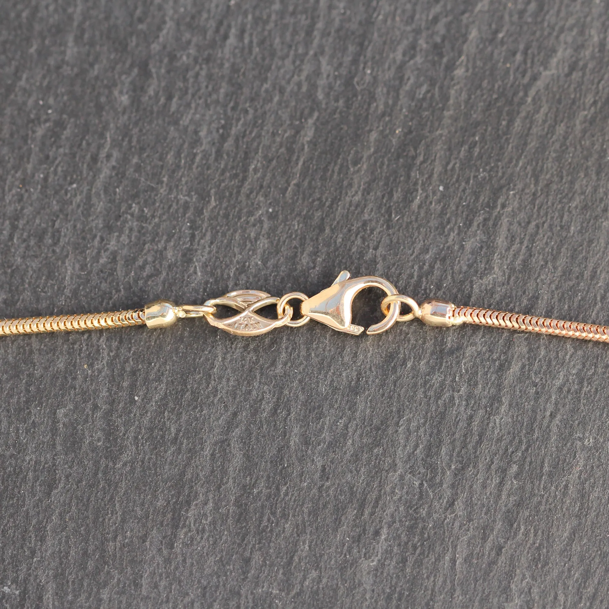 14k Gold   Topaz Snake Chain Link Necklace