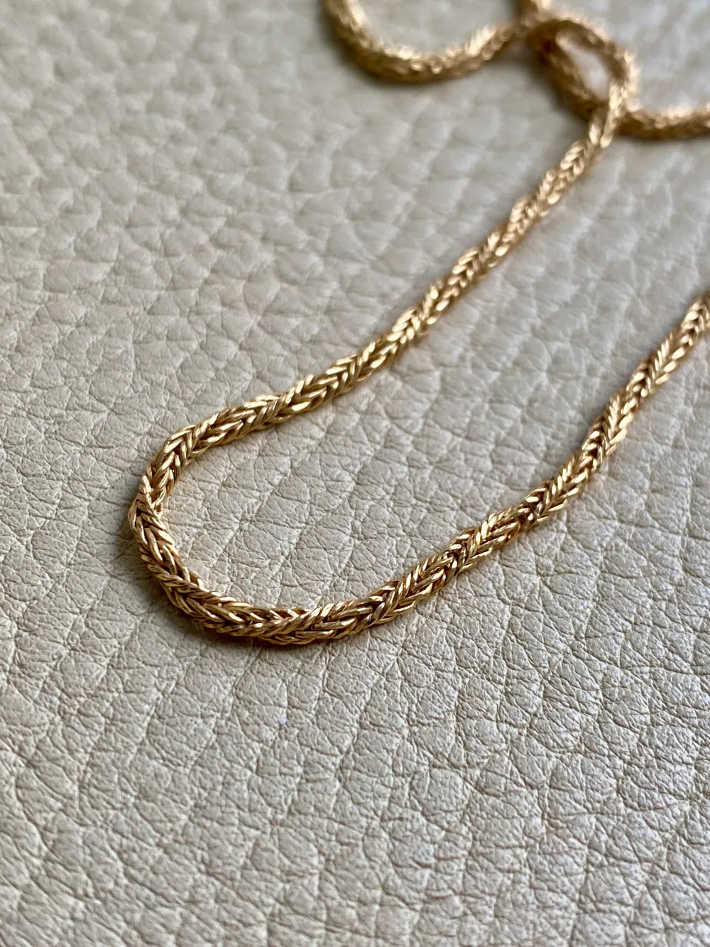 18k Gold Vintage Foxtail(!) Spiral Link chain necklace - 18.5 inch length