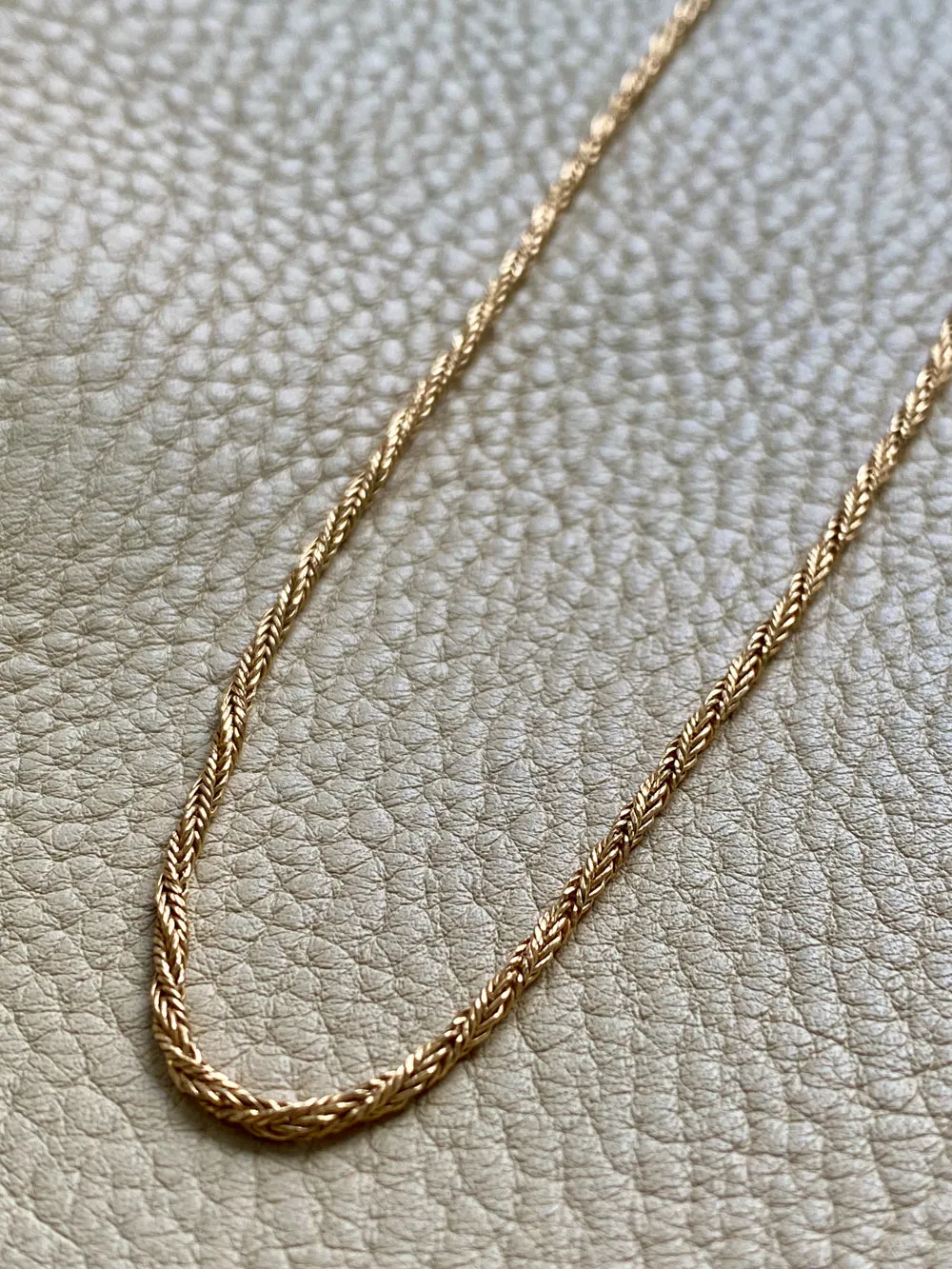 18k Gold Vintage Foxtail(!) Spiral Link chain necklace - 18.5 inch length