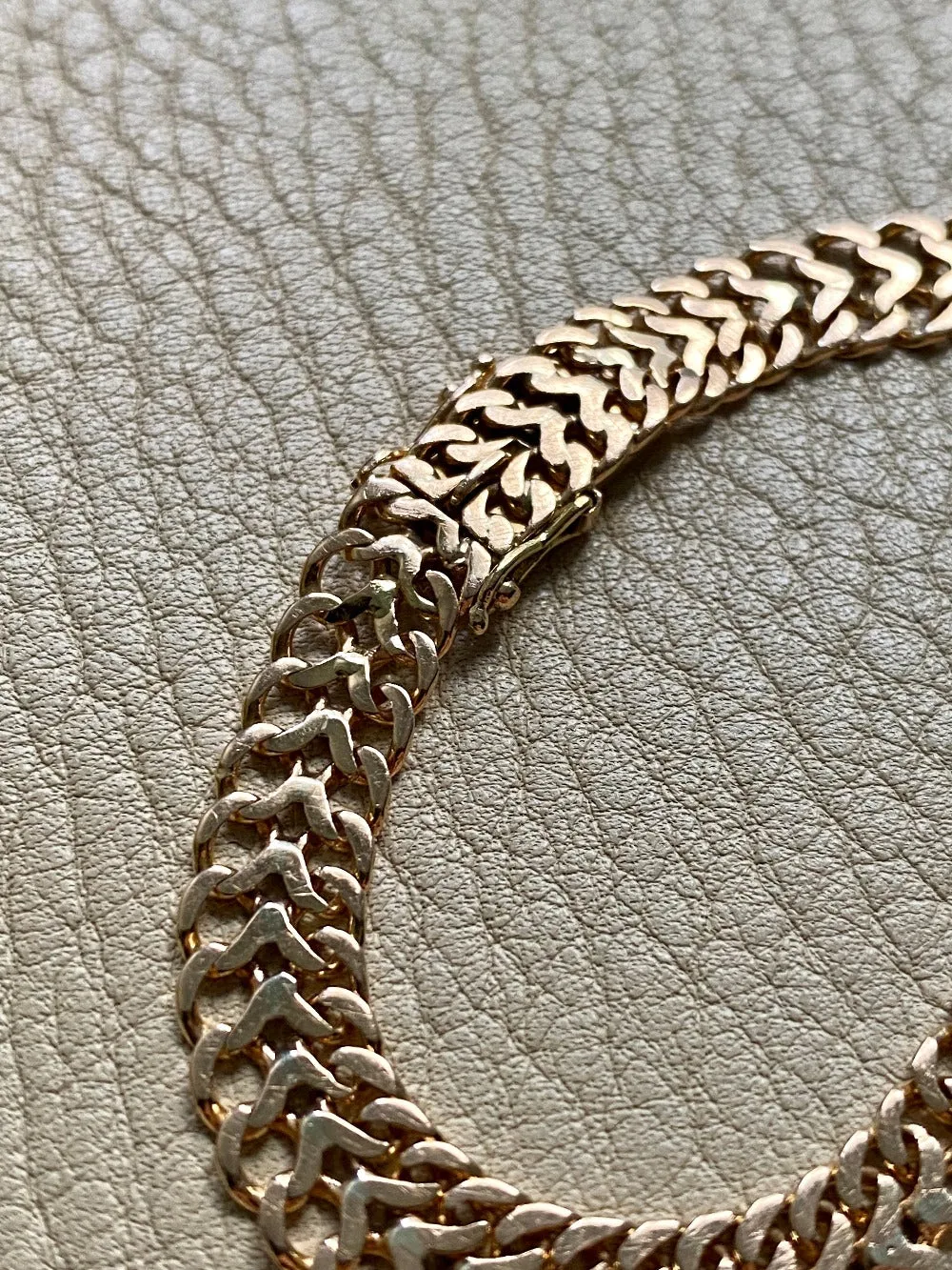 1956 Swedish vintage Herringbone bracelet in 18k gold - 7.8 inch length