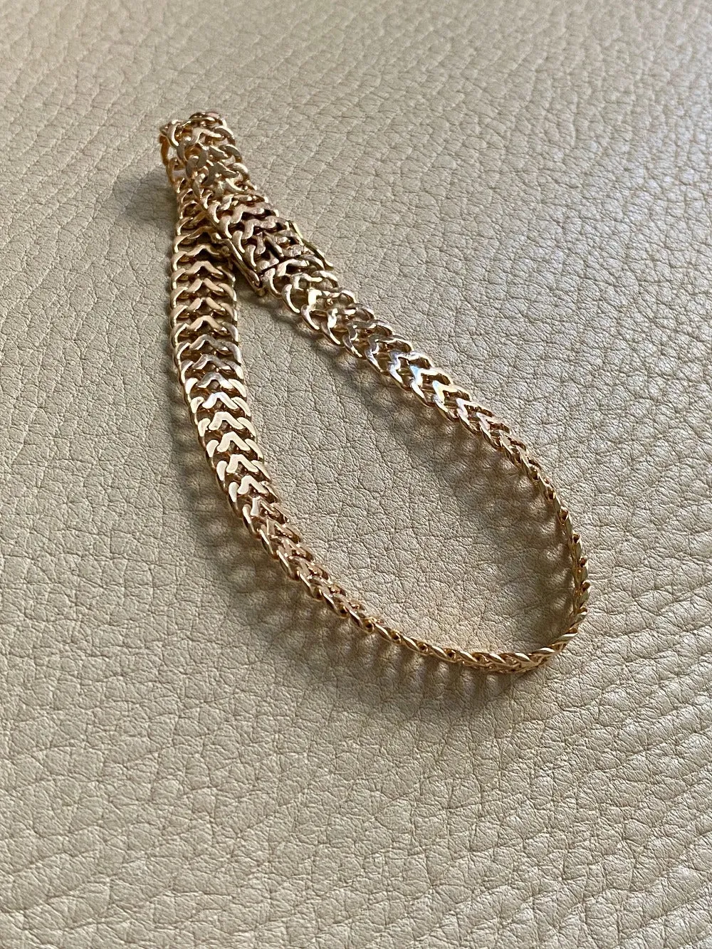 1956 Swedish vintage Herringbone bracelet in 18k gold - 7.8 inch length