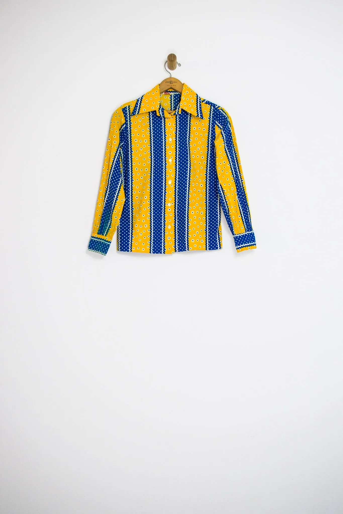 70’s FLOWER POWER BUTTON UP / SMALL