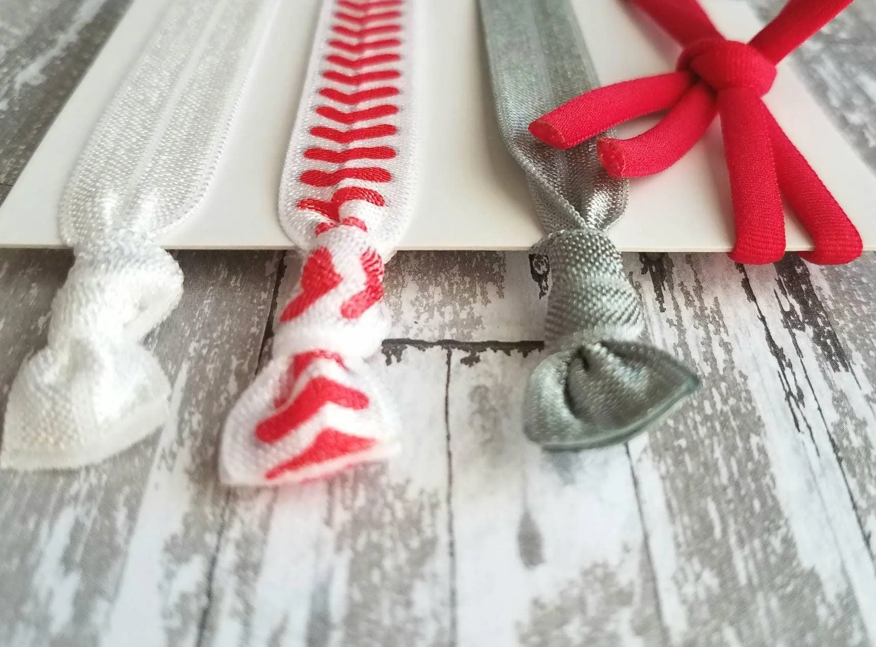 Baseball Hair Tie Set, baseball elastic, baseball hair ribbon, baseball hair band, ponytail holder, coach gift, baseball fan gift, team mom