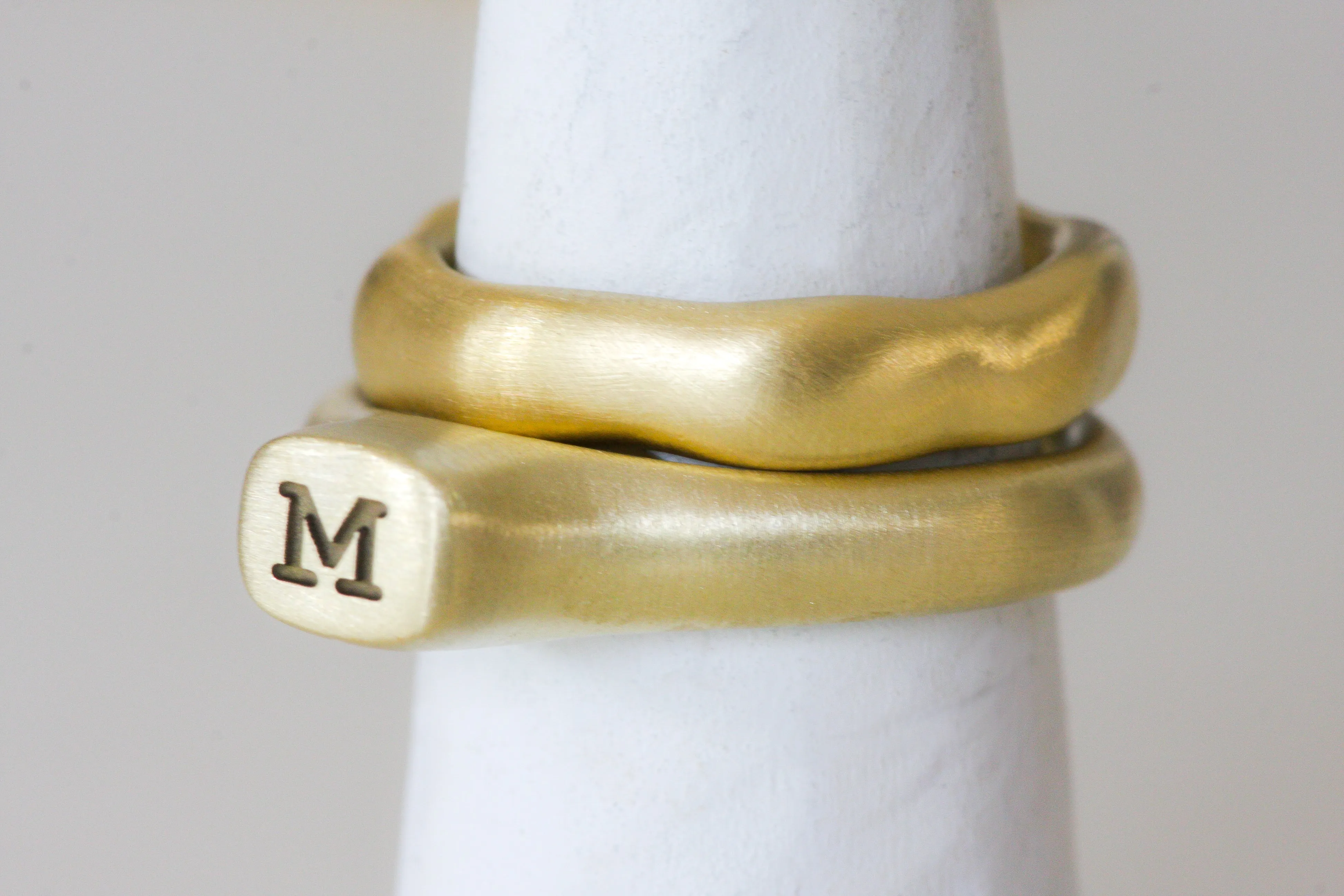 Big Crown Personalized Gold Initial Ring