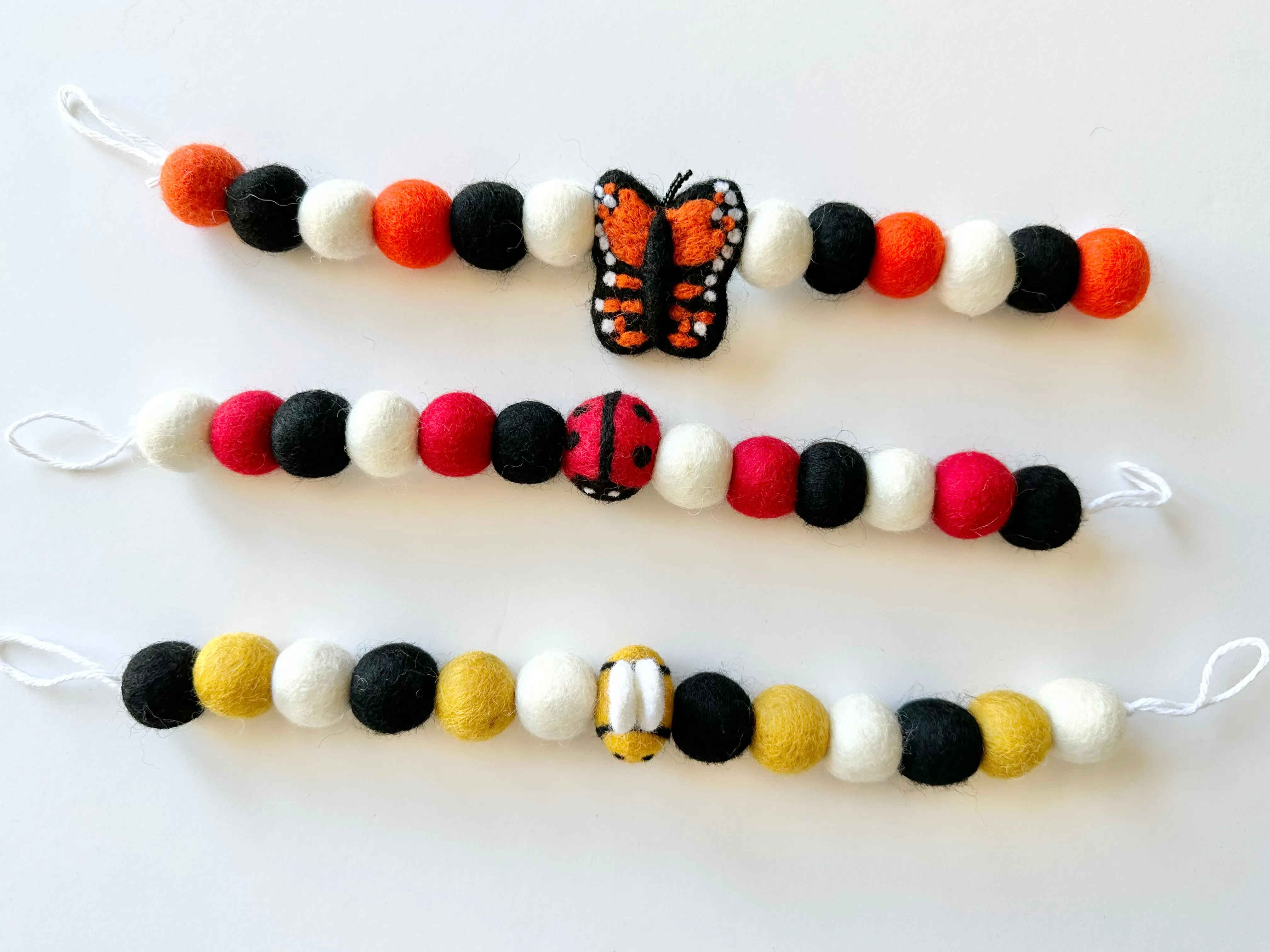 Bumble Bee Curtain Ties