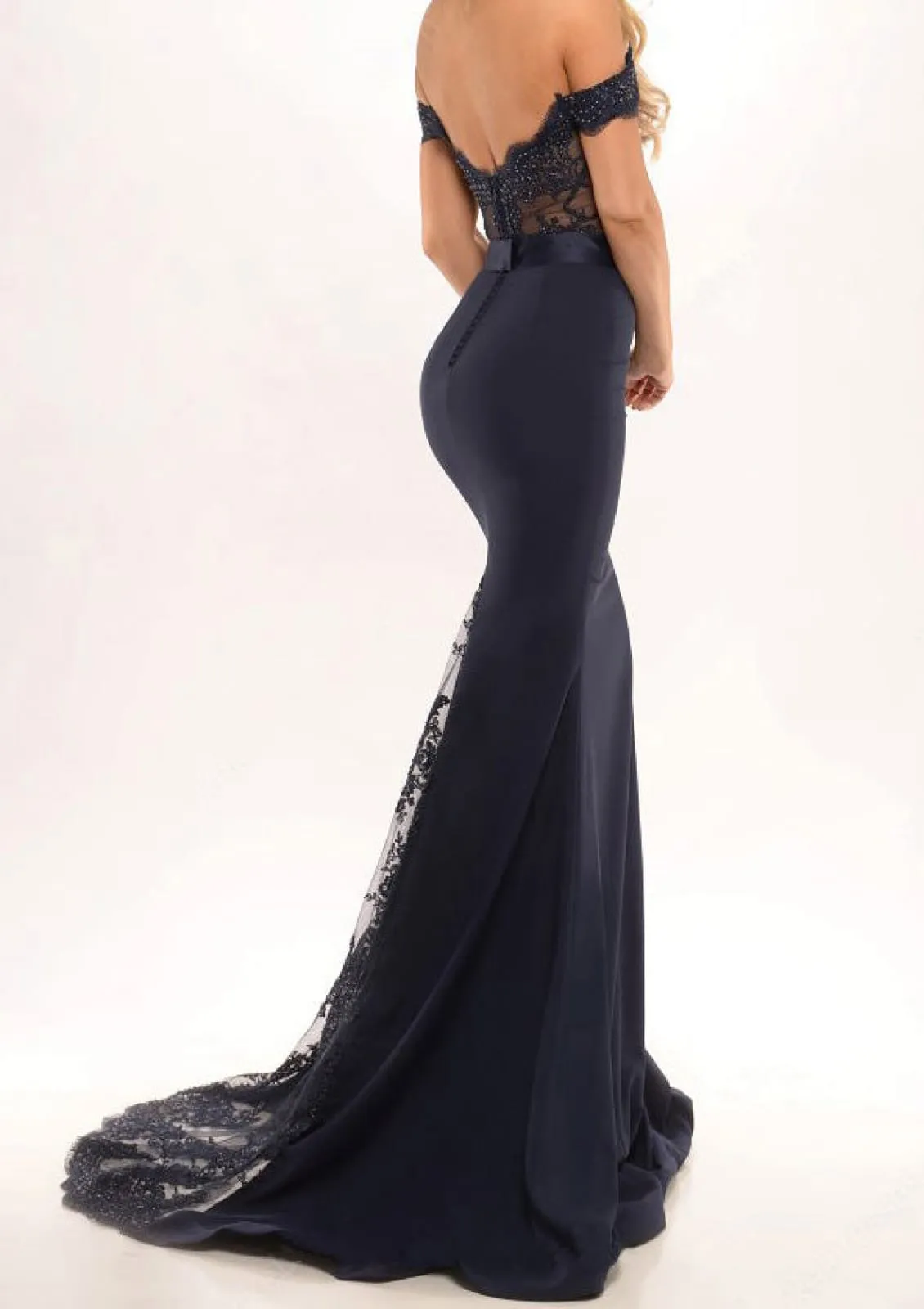 Elastic Satin Prom Dress Black Trumpet/Mermaid Off Shoulder Sweep Train, Lace