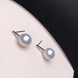 Enchantment 8.5-9.0 mm Silver-Blue Akoya Pearl Earrings in 18K Gold with Diamonds