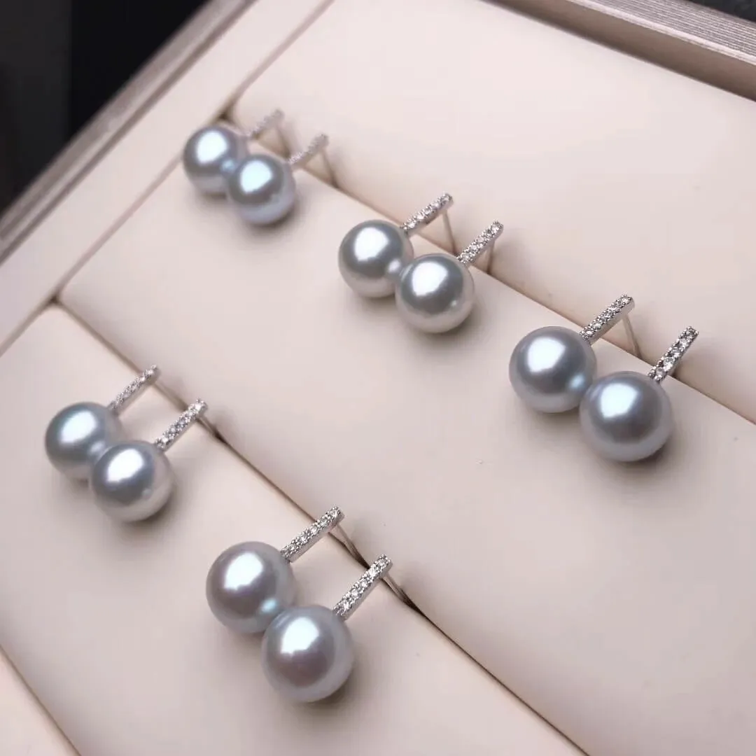 Enchantment 8.5-9.0 mm Silver-Blue Akoya Pearl Earrings in 18K Gold with Diamonds