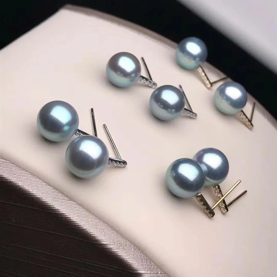 Enchantment 9.0-9.5 mm Silver-Blue Akoya Pearl Earrings in 18K Gold with Diamonds