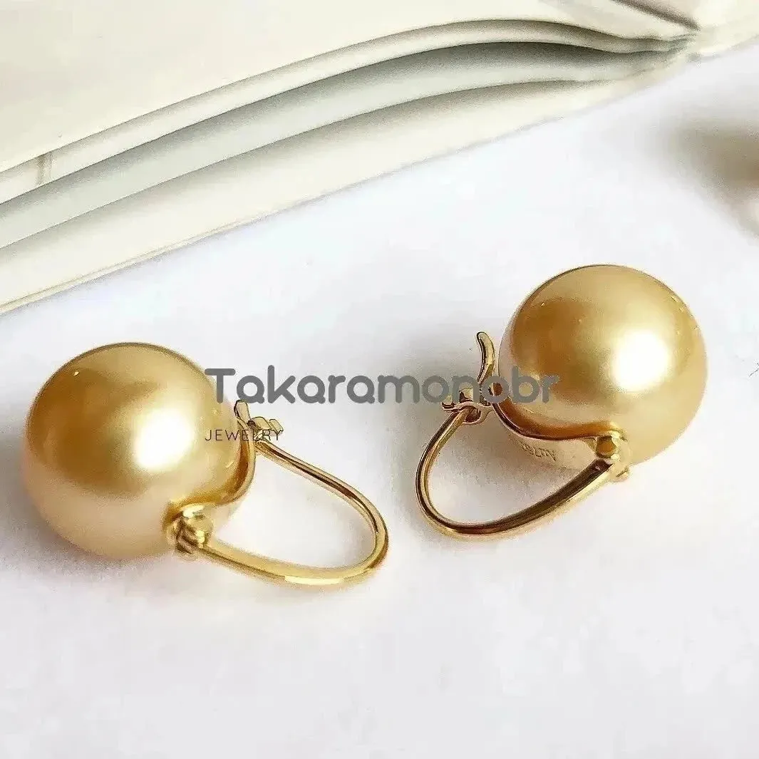 Golden South Sea Pearl Drop Earrings Mounted on 18-Karat Yellow Gold, 10.0-11.0 mm