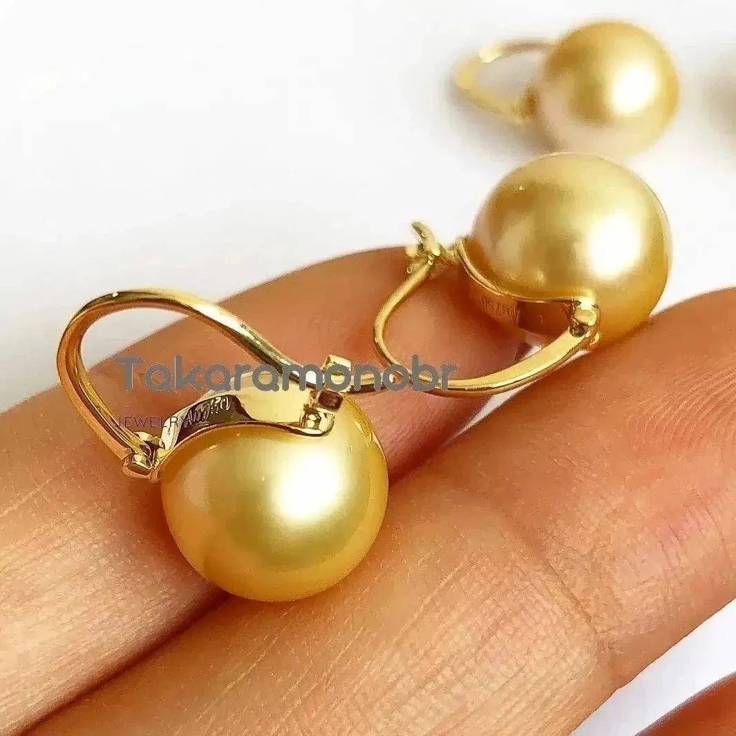 Golden South Sea Pearl Drop Earrings Mounted on 18-Karat Yellow Gold, 10.0-11.0 mm