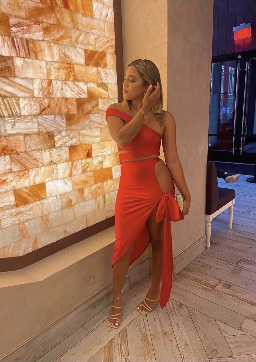 Hot Fox (Red)