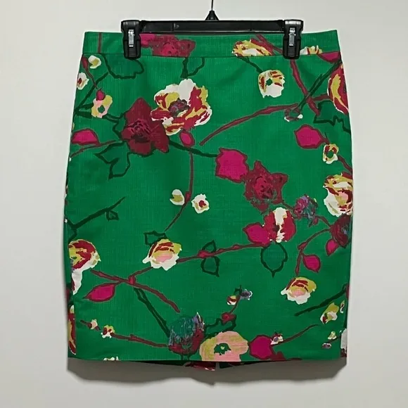 J. Crew Bold Colorful, Green Floral Cotton Basketweave chic Pencil skirt Office