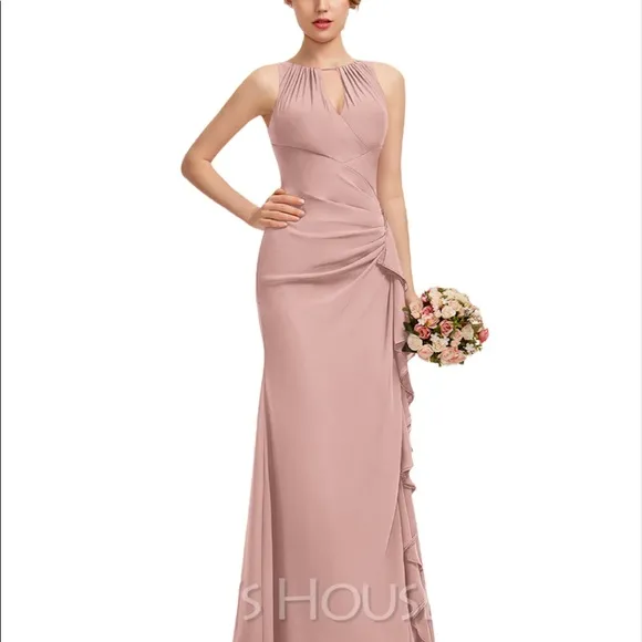 JJ’s house Bridesmaid Dress .