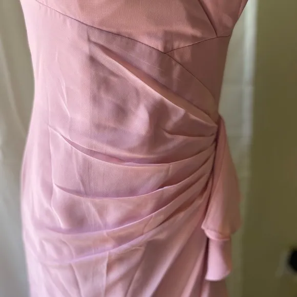 JJ’s house Bridesmaid Dress .