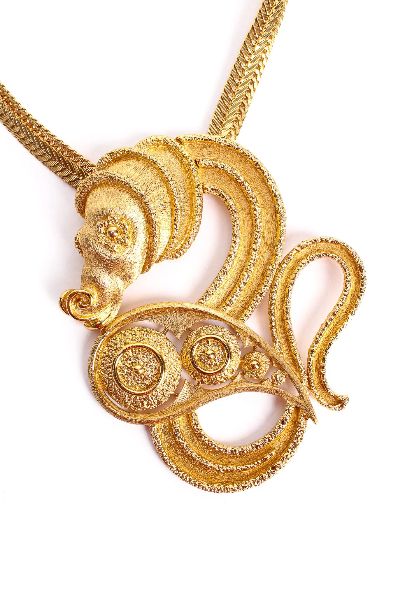 Mythic Seahorse Collar