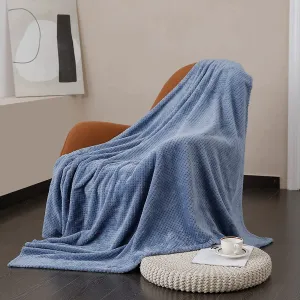 NEW Fuzzy Blanket Soft Blue Throw Blanket Anti-static Fleece BY UQUI! 60X80
