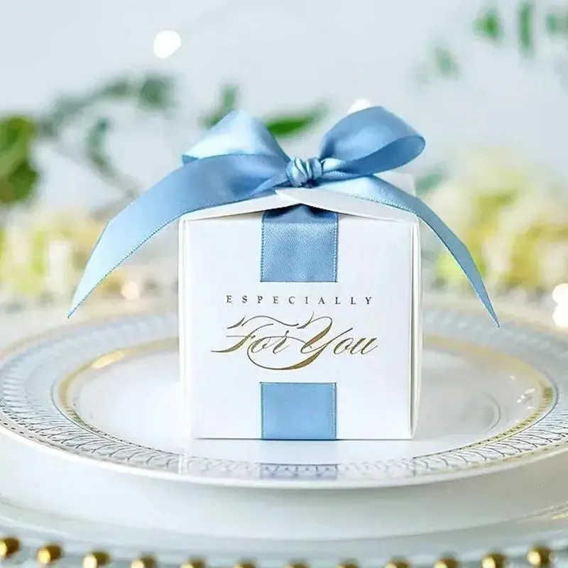 New Wedding Favors Gift Box Souvenirs Gift Box With Ribbon Candy Boxes For Christening Baby Shower Birthday Event Party Supplies