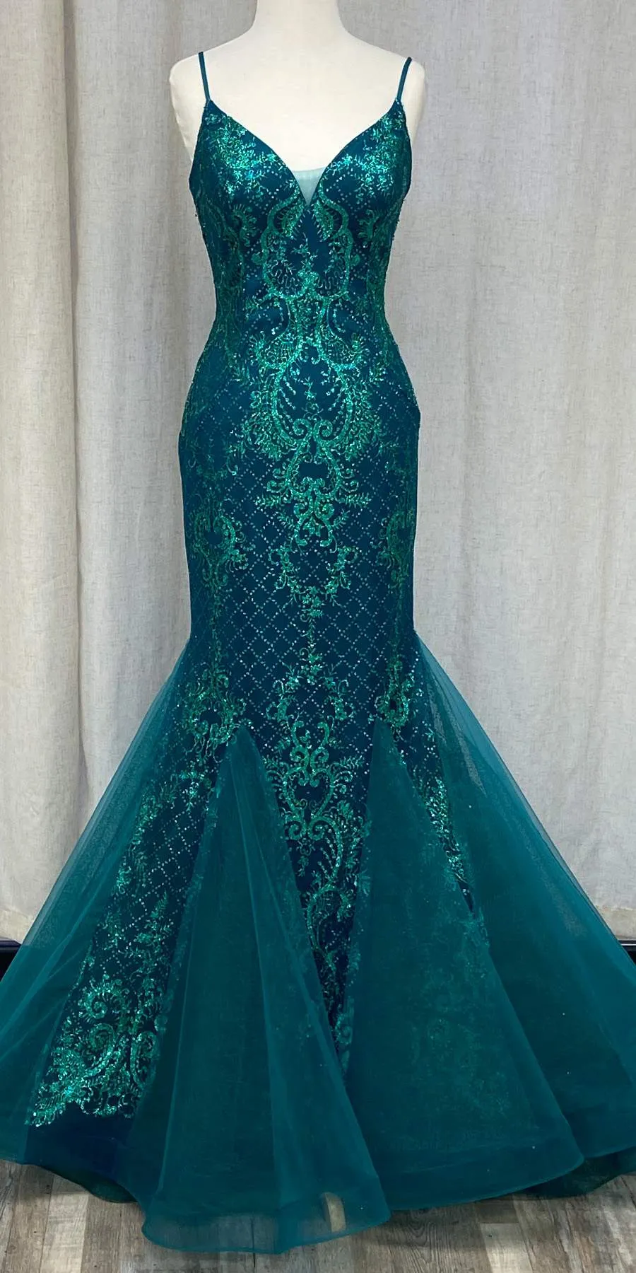 Nox Anabel C1108 Floor Length Mermaid Gown