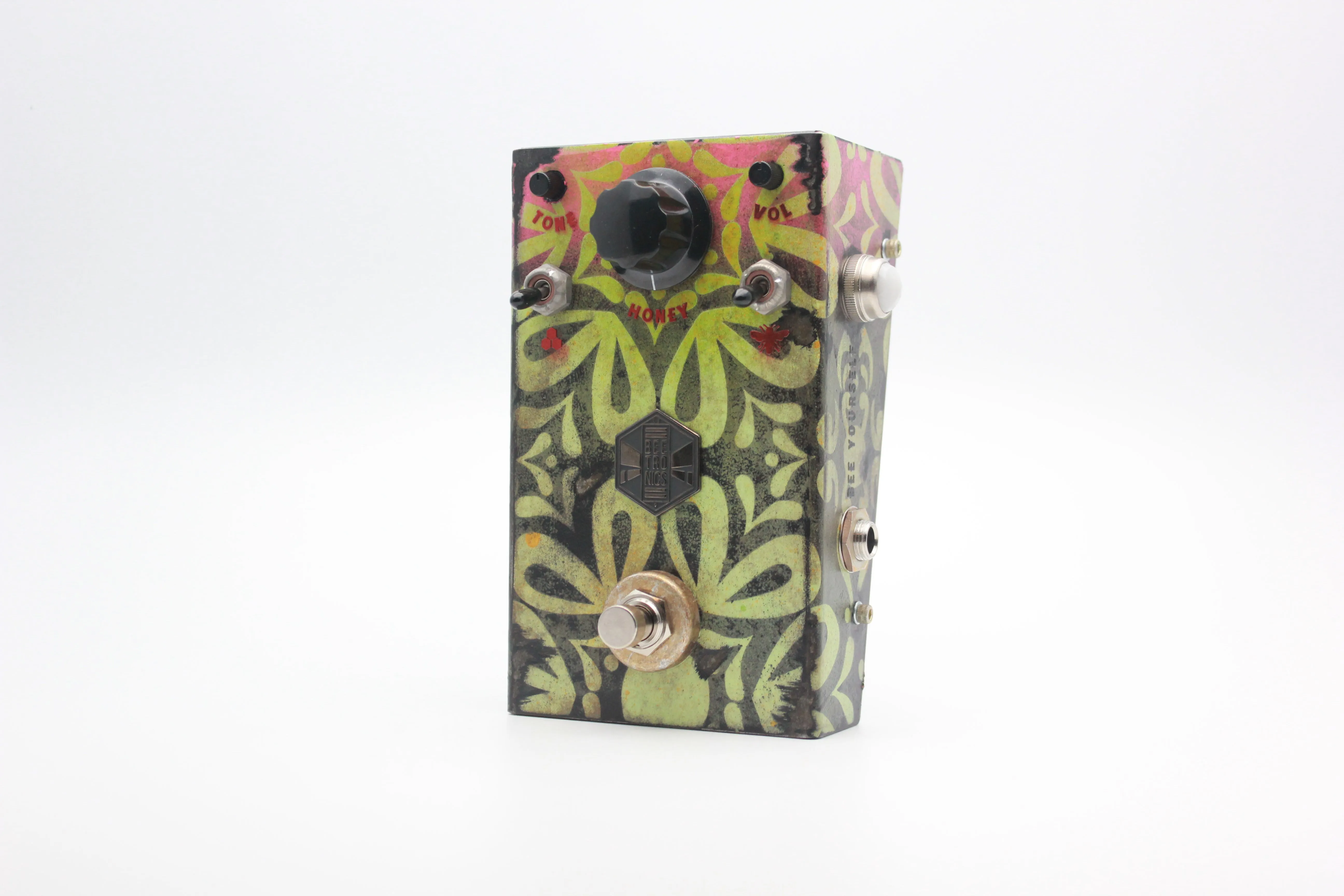 Overhive - Green Ties <p> Custom Series