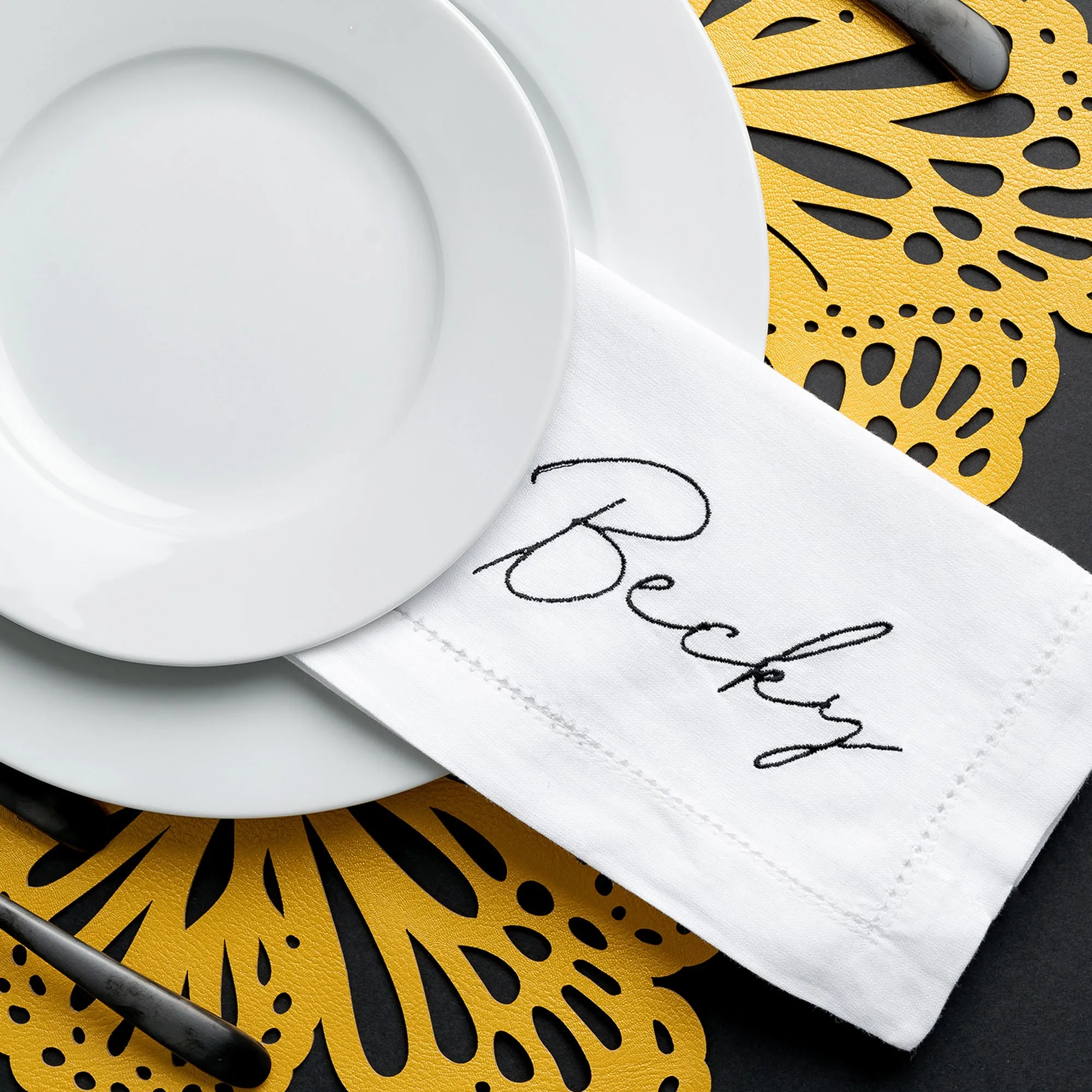 Personalized White Linen Napkins - Set of 12