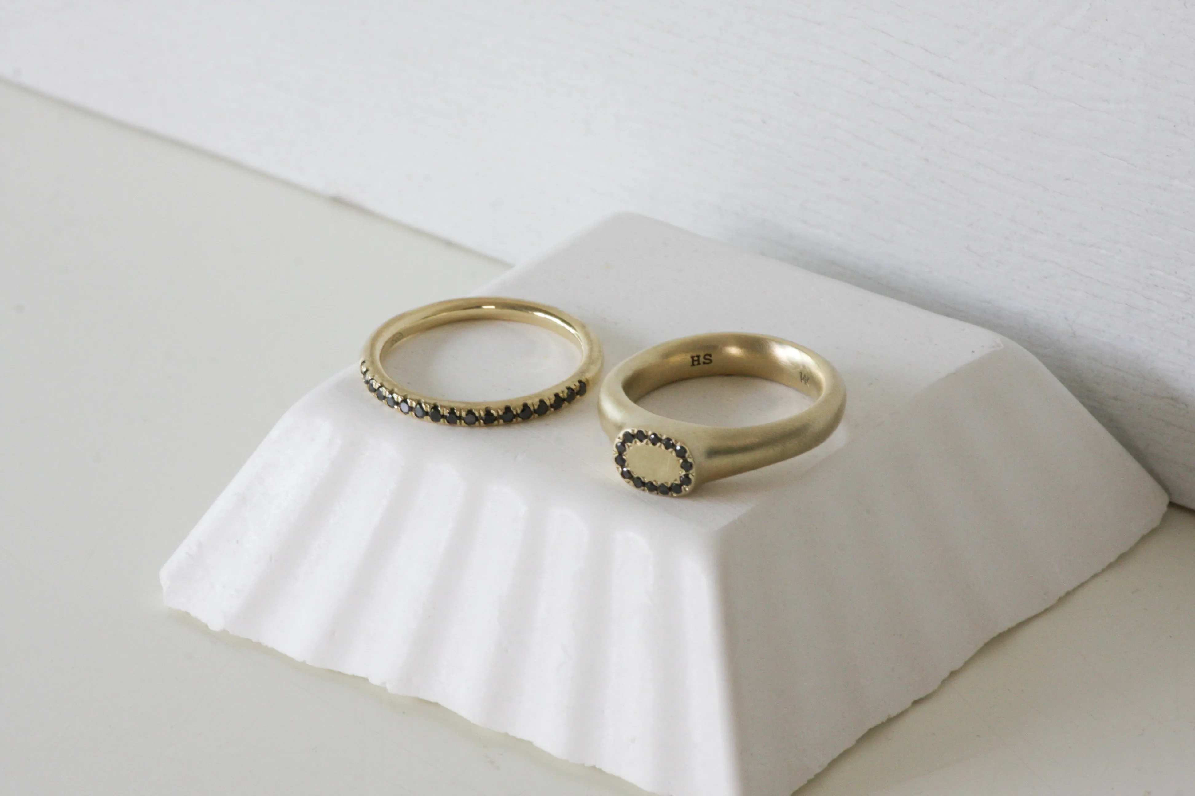 Queen Crown Gold & Diamond Signet Ring