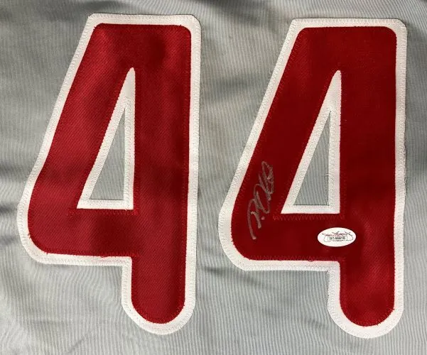 Roy Oswalt Philadelphia Signed Gray Baseball Jersey JSA Hologram