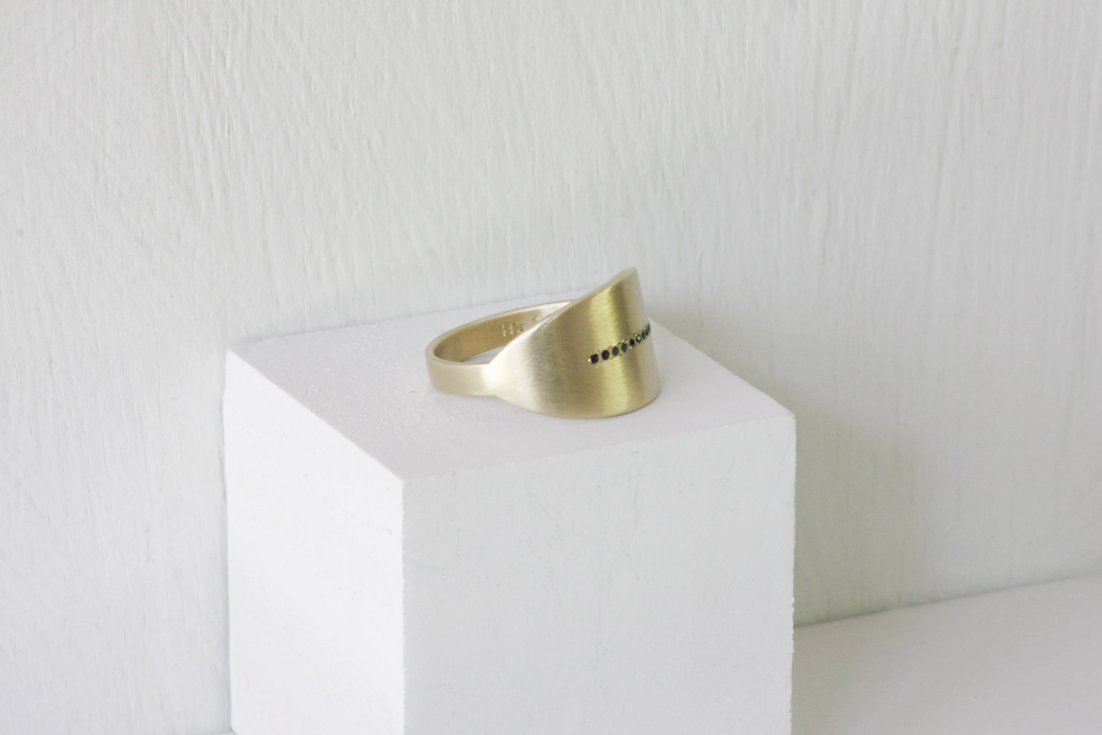 Solid Gold Wide Band Set With 10 tiny Sapphires