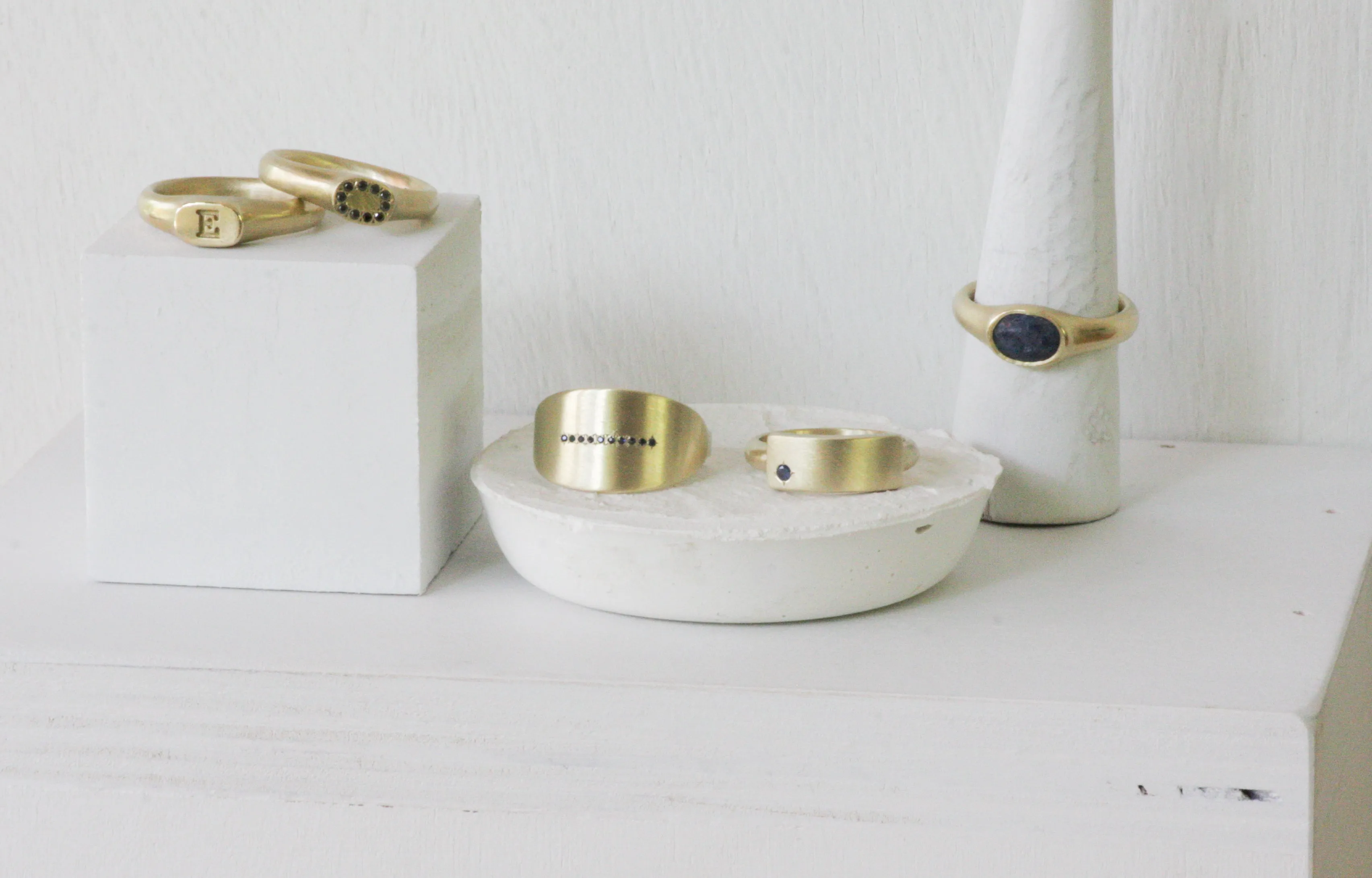 Solid Gold Wide Band Set With 10 tiny Sapphires