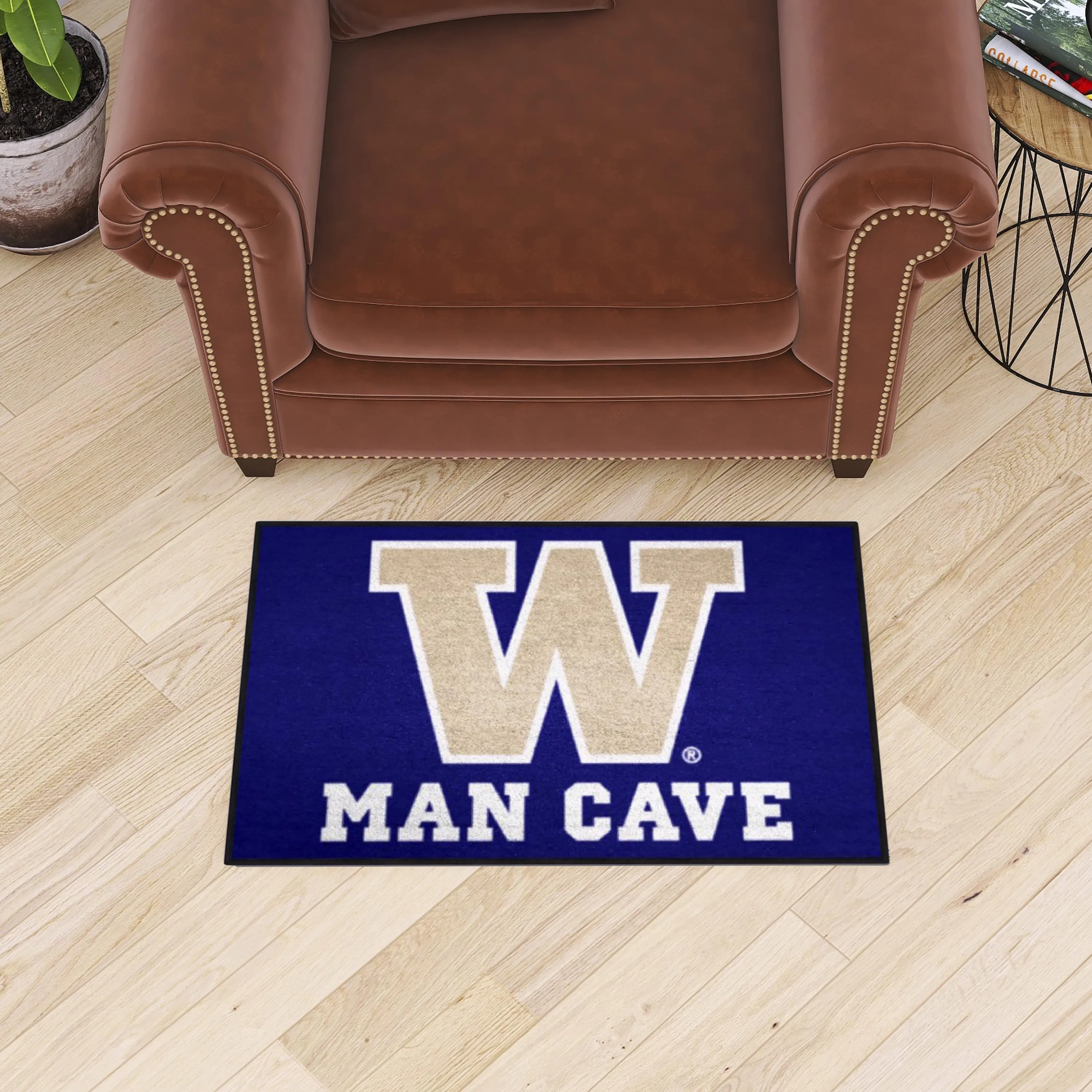 University of Washington Man Cave Starter