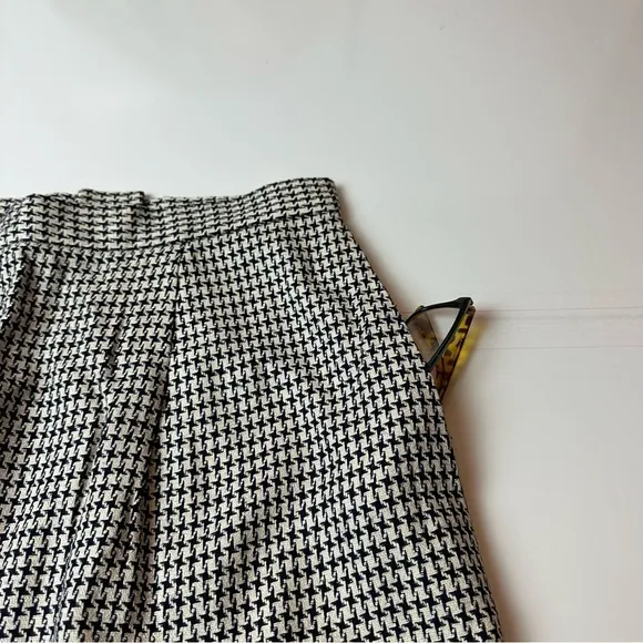 Vintage herringbone Talbots pencil Skirt