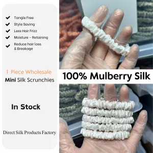 White silk scrunchies mini
