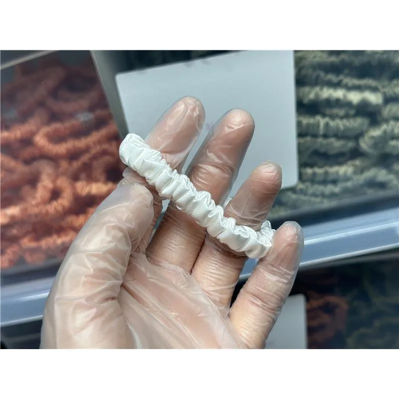 White silk scrunchies mini